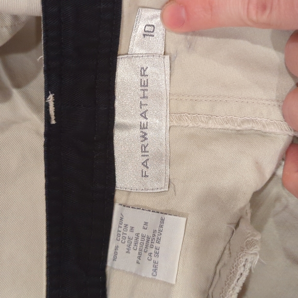 2/40 Vintage Fairweather tan shorts - Picture 6 of 6